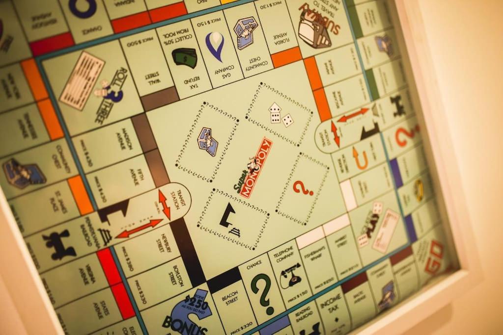 Games And Movies Lounge 7 Bed City Centre Apartment ニューカッスル・アポン・タイン エクステリア 写真