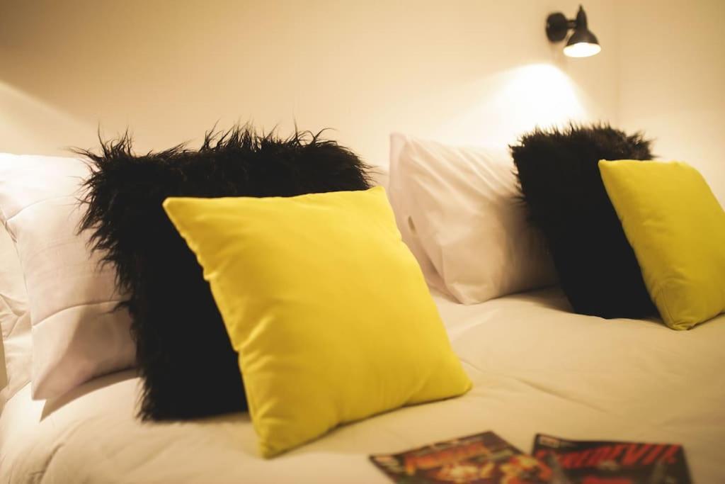 Games And Movies Lounge 7 Bed City Centre Apartment ニューカッスル・アポン・タイン エクステリア 写真